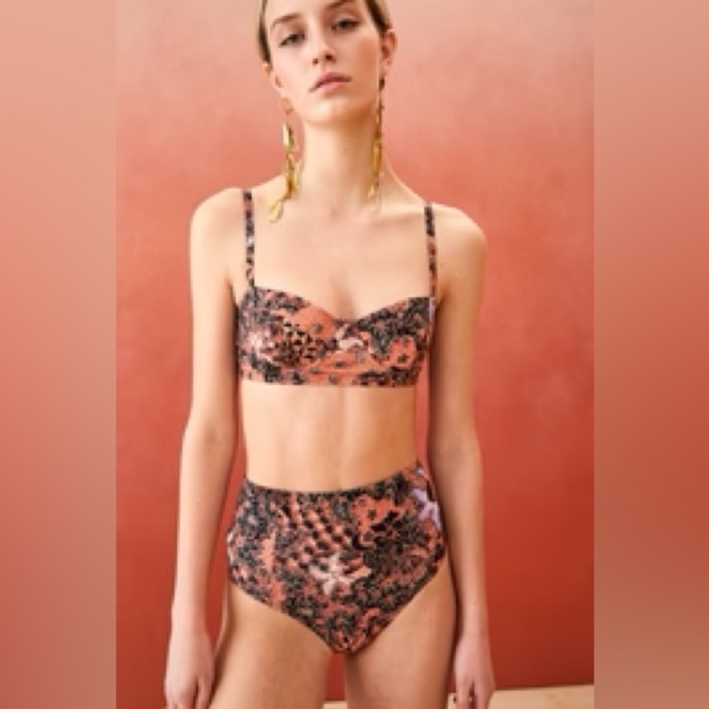 Ulla Johnson swim suit. High waisted bottoms. Wire top.